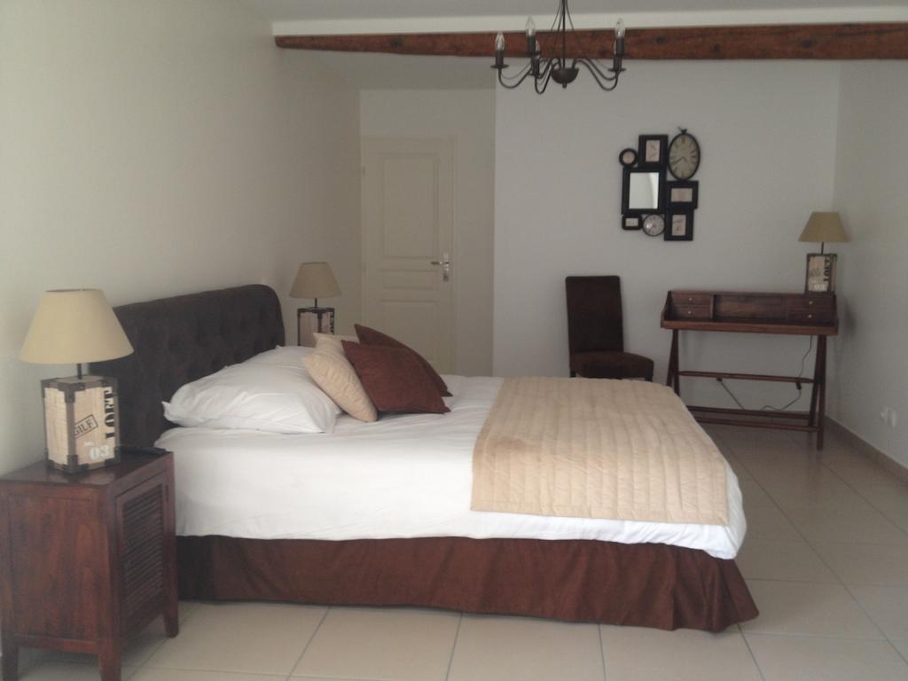 Ferme De Villeray-Chambre D'Hotes Saint-Pierre-du-Perray Bilik gambar